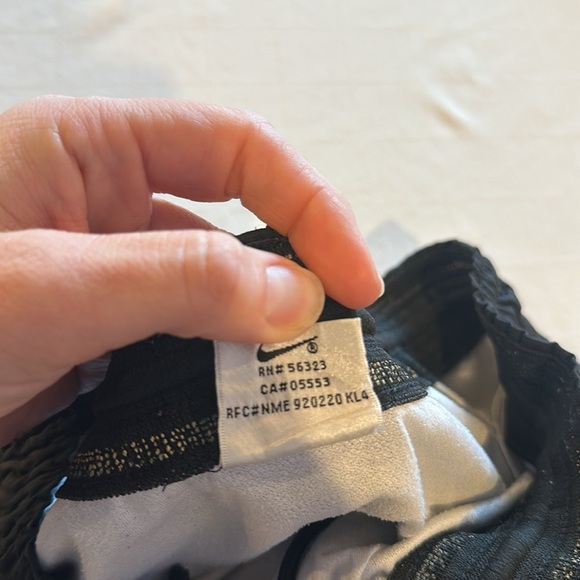 Nike vintage‎ women’s lined  Athletic running Shorts large EUC - Picture 3 of 4